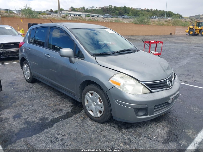 2011 Nissan Versa 1.8S