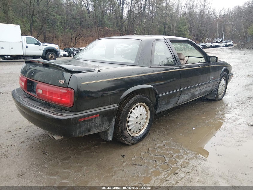 1996 Buick Regal Custom/Gran Sport