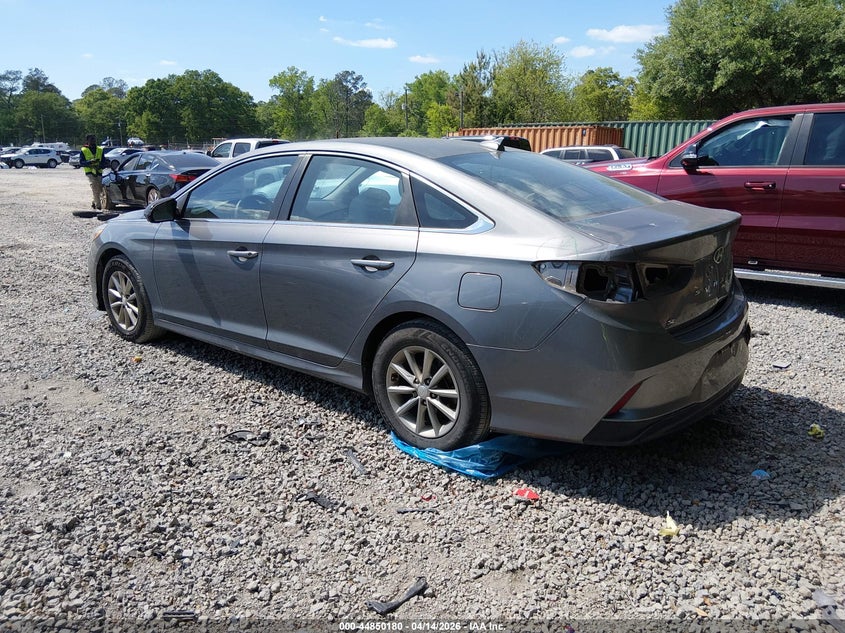 2019 Hyundai Sonata 2.4 Se silver Lot 111044850180 Vin 5NPE24AF7KH798044