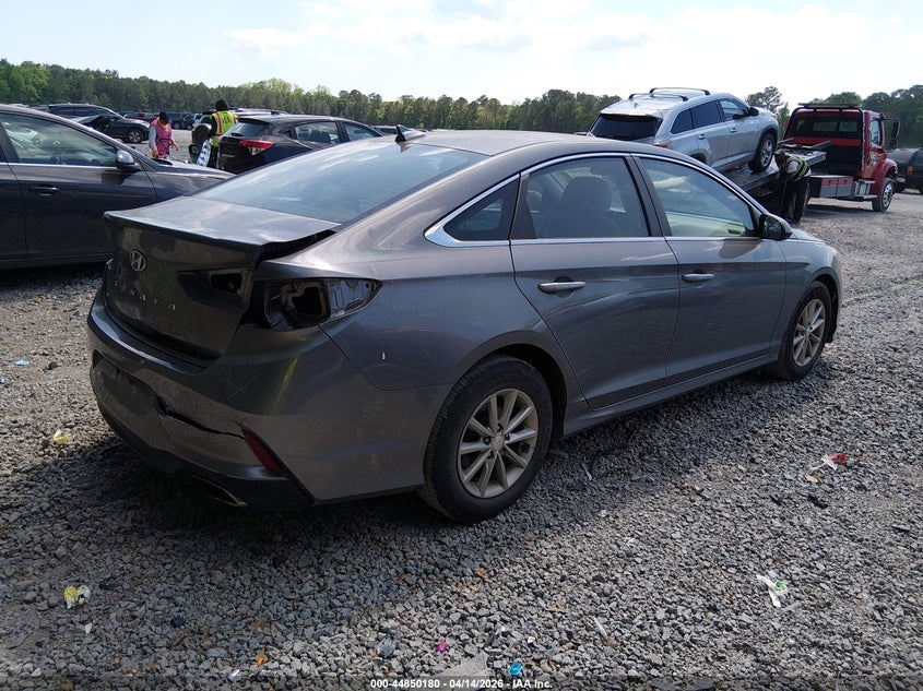 2019 Hyundai Sonata 2.4 Se silver Lot 111044850180 Vin 5NPE24AF7KH798044
