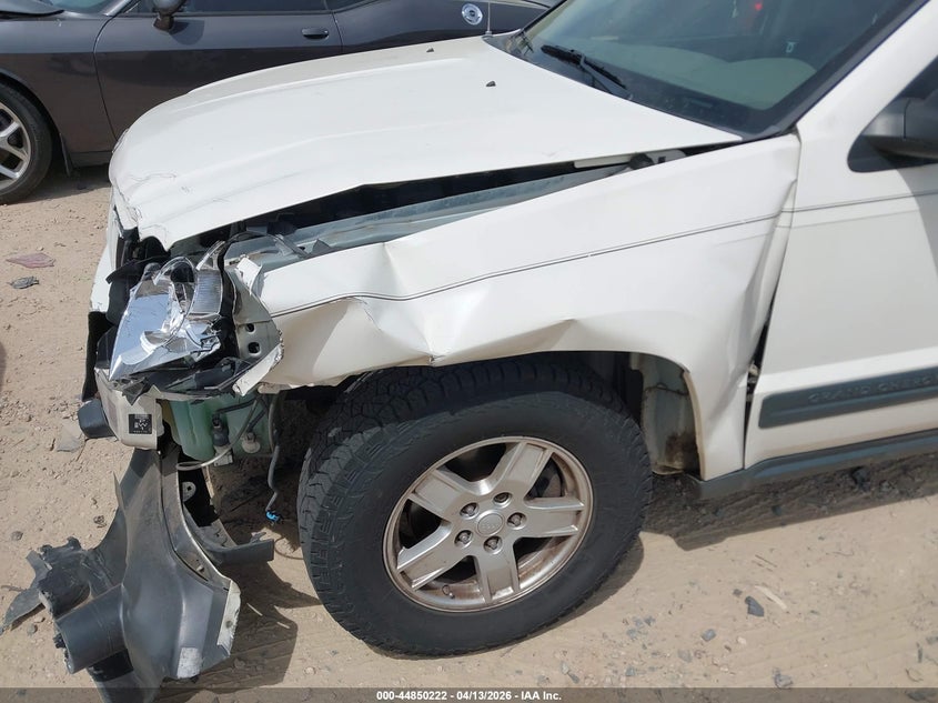 2005 Jeep Grand Cherokee Laredo VIN: 1J8GS48K65C621392 Lot: 44850222