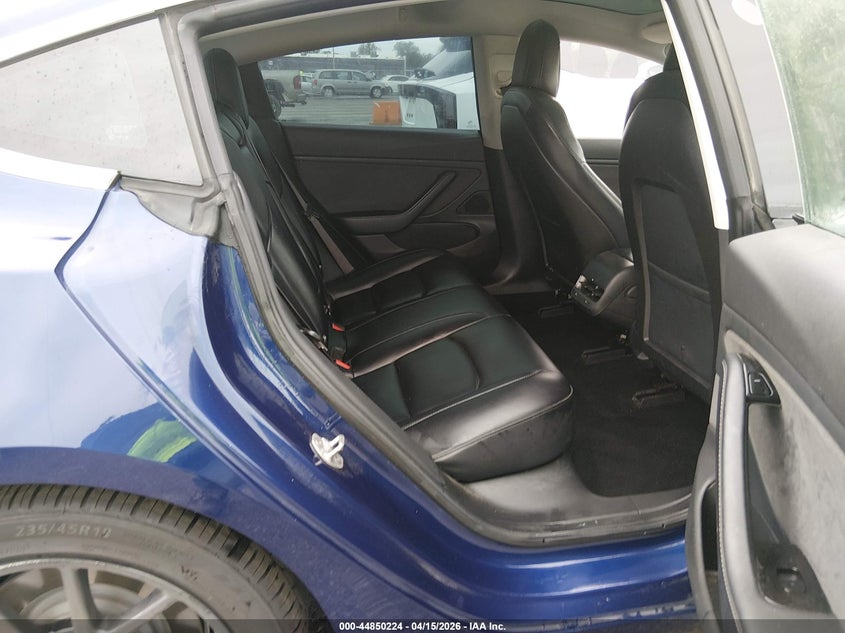 2018 Tesla Model 3 Long Range/Mid Range VIN: 5YJ3E1EA0JF037123 Lot: 44850224