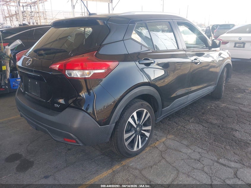 2019 Nissan Kicks Sv