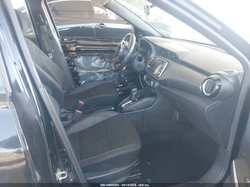 2019 Nissan Kicks Sv