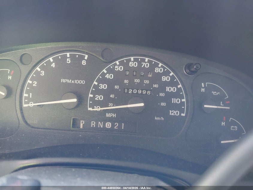 2000 Ford Explorer Xl Fleet VIN: 1FMDU61X2YZB68777 Lot: 44850364