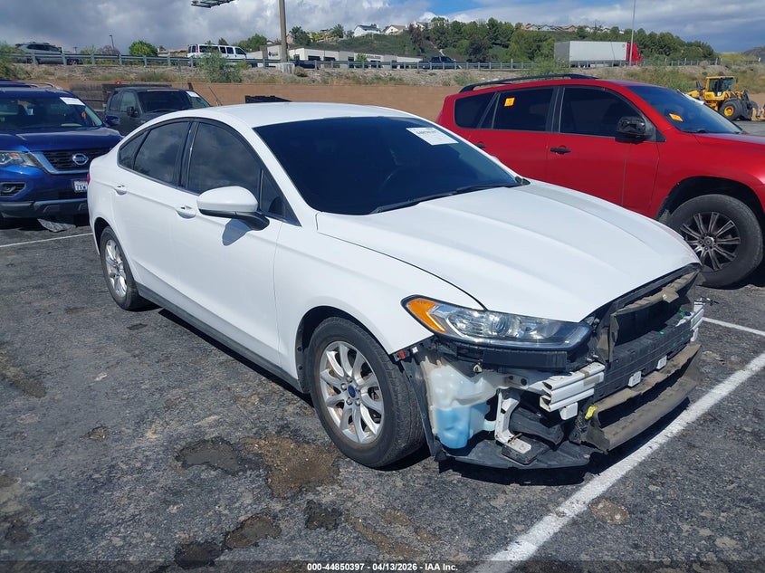 3FA6P0G74FR264670 2015 Ford Fusion S auction photo 1