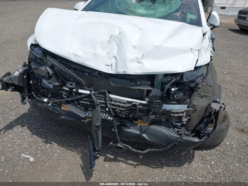 2025 CHEVROLET EQUINOX EV auction photo 6