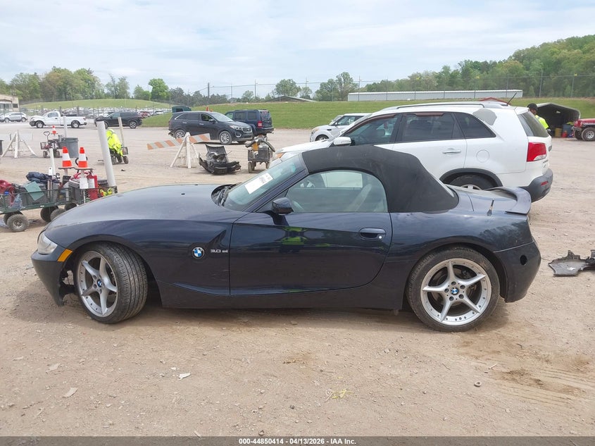 2008 BMW Z4 3.0Si VIN: 4USBU53558LX85685 Lot: 44850414