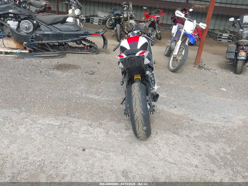 2022 Yamaha Yzfr7 VIN: JYARM38E7NA002791 Lot: 44850460