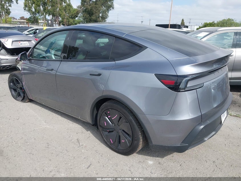 2026 Tesla Model y All-Wheel Drive Long Range Launch Series Premium All-Wheel Drive grey Lot 111044850521 Vin 7SAYGDEE3TF588219