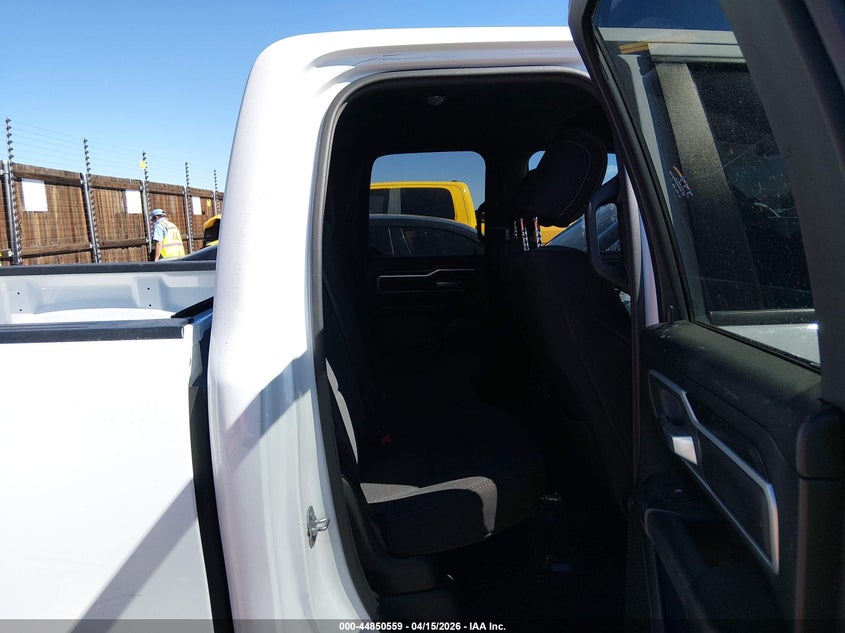 2022 Ram 1500 Big Horn 4X4 6'4 Box VIN: 1C6RRFBG6NN279465 Lot: 44850559