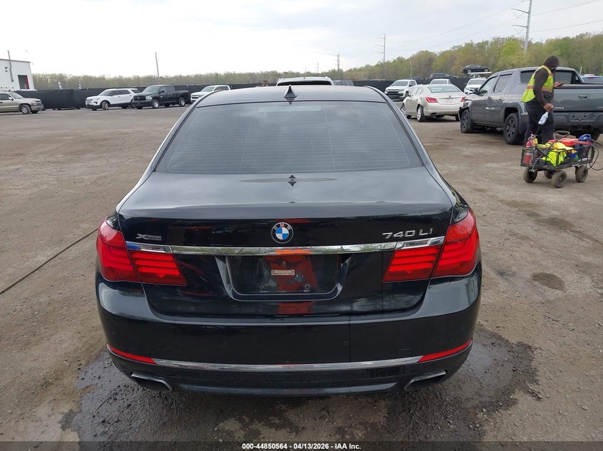 2013 BMW 740Li xDrive VIN: WBAYF4C59DD127552 Lot: 44850564