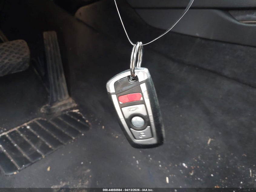 2013 BMW 740Li xDrive VIN: WBAYF4C59DD127552 Lot: 44850564