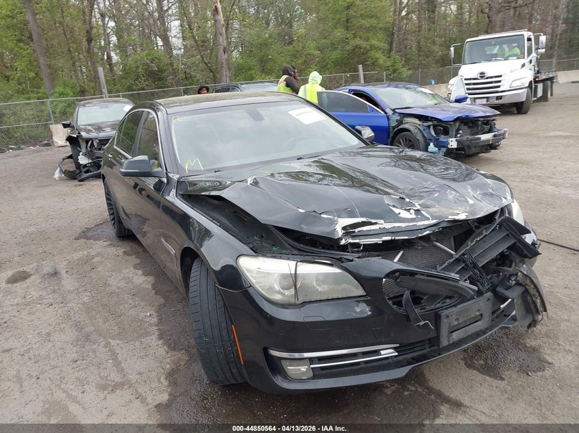 2013 BMW 740Li xDrive
