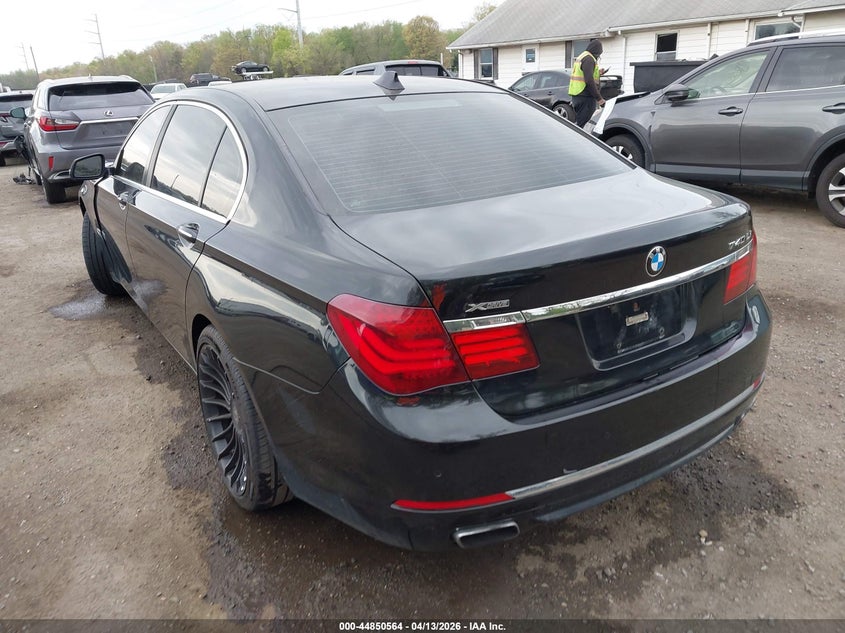 2013 BMW 740Li xDrive