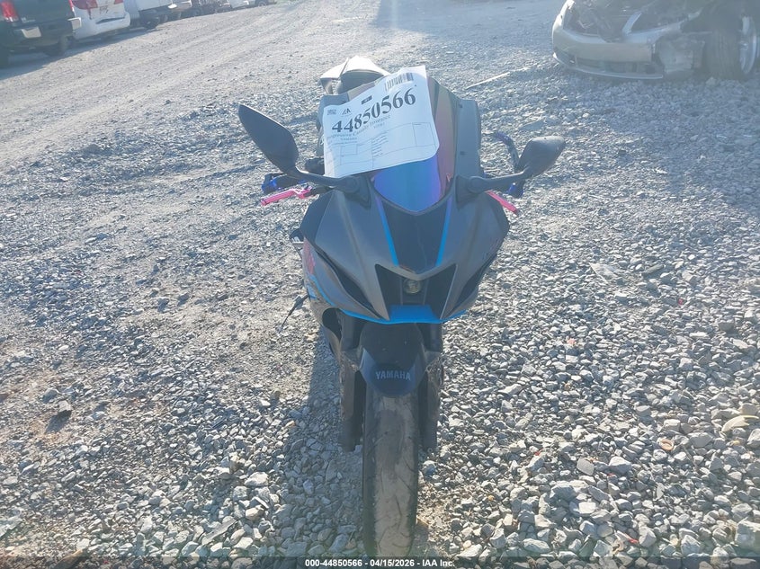 2024 YAMAHA YZFR7 auction photo 5