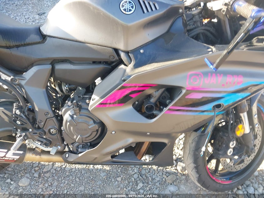 2024 YAMAHA YZFR7 auction photo 8