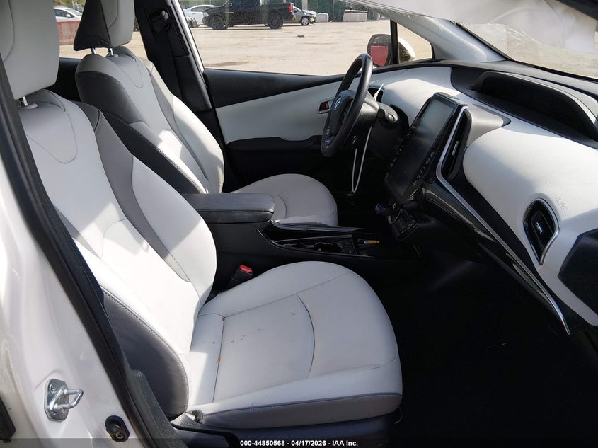 2020 Toyota Prius Prime Xle