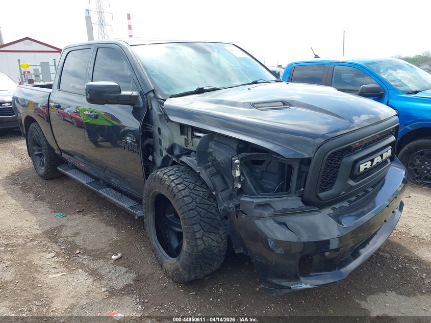 2017 Ram 1500 5.7 Ram Night 4X4 5'7 Box black Lot 111044850611 Vin 1C6RR7MT7HS809691
