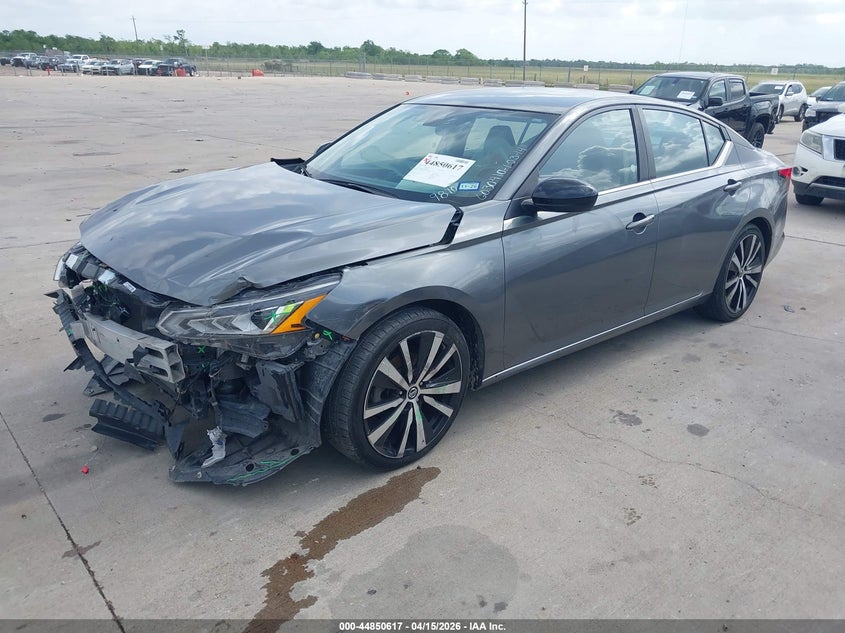 2022 Nissan Altima Sr Fwd