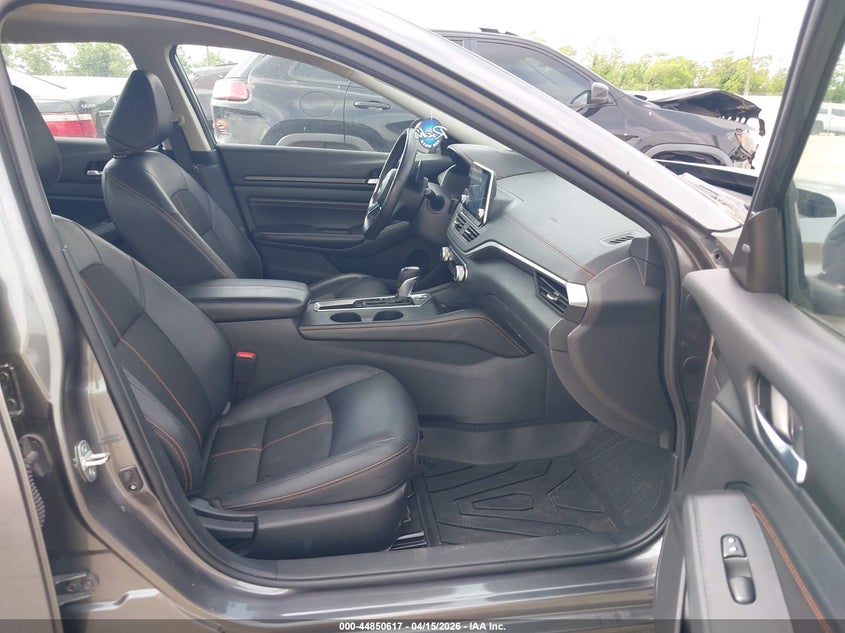 2022 Nissan Altima Sr Fwd