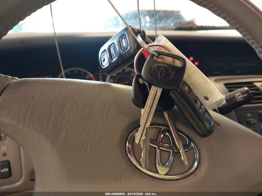 2002 Toyota Avalon Xl VIN: 4T1BF28B12U214169 Lot: 44850630