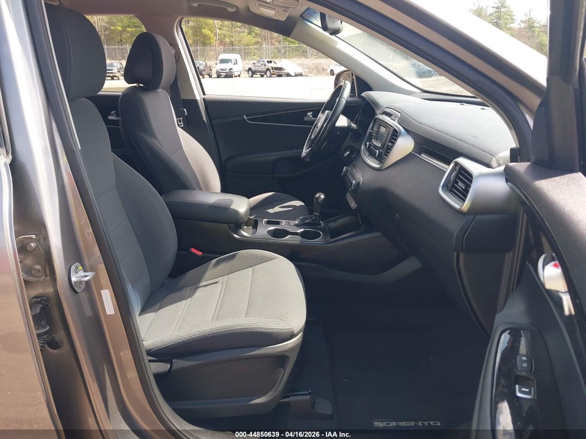 2016 Kia Sorento 3.3L Lx