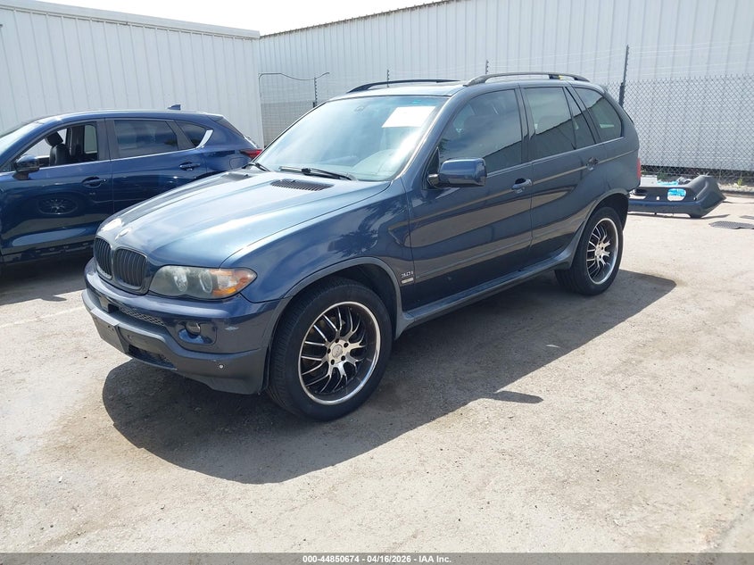 2004 BMW X5 3.0I
