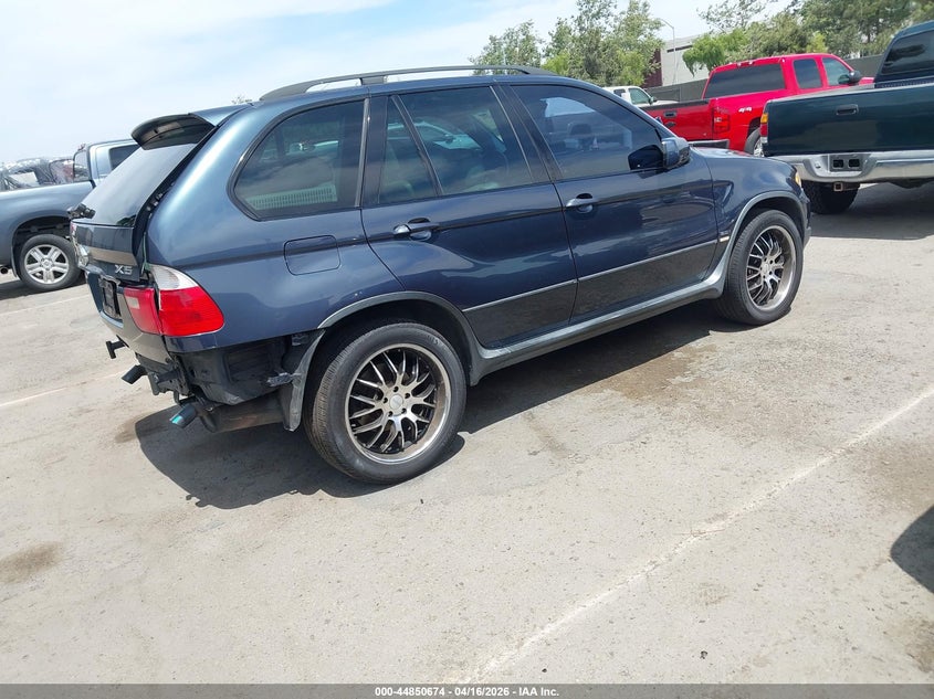 2004 BMW X5 3.0I