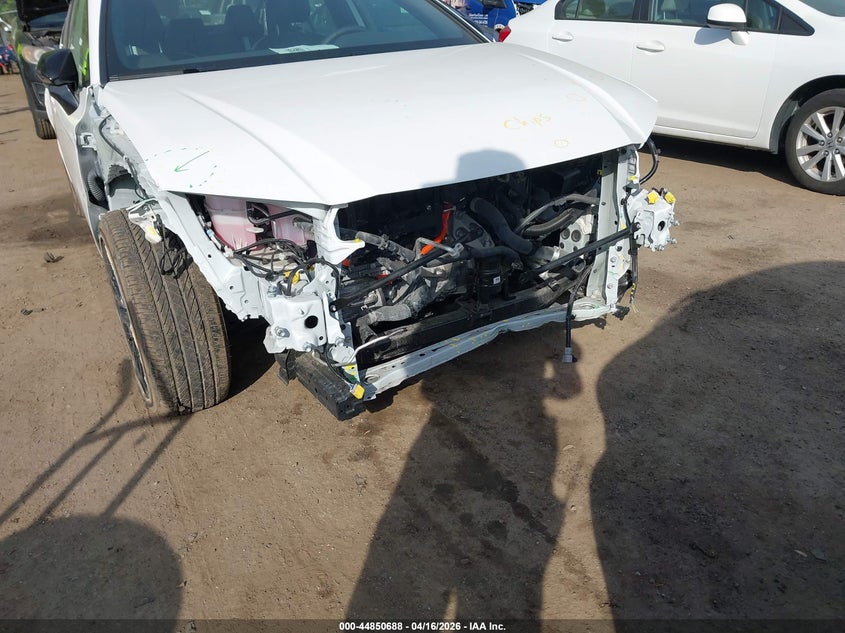VIN 4T1DAACK4SU104970 2025 TOYOTA CAMRY SE