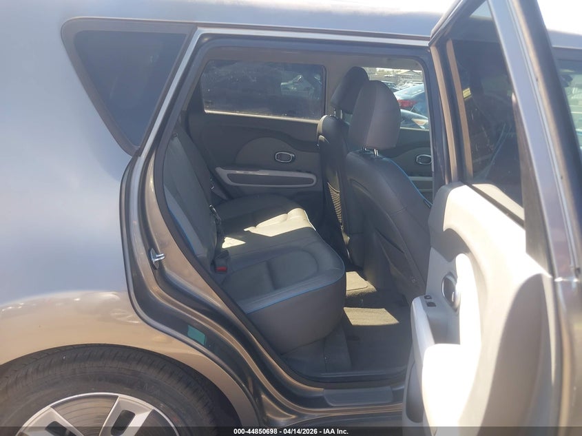 2017 Kia Soul Ev + VIN: KNDJX3AEXH7020755 Lot: 44850698