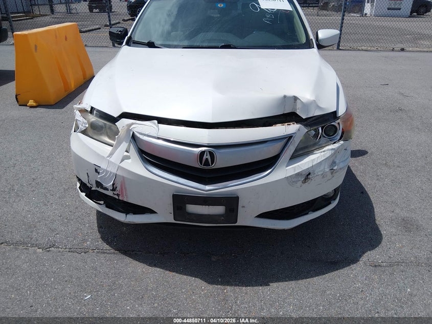 2013 Acura Ilx Hybrid 1.5L VIN: 19VDE3F79DE301980 Lot: 44850711