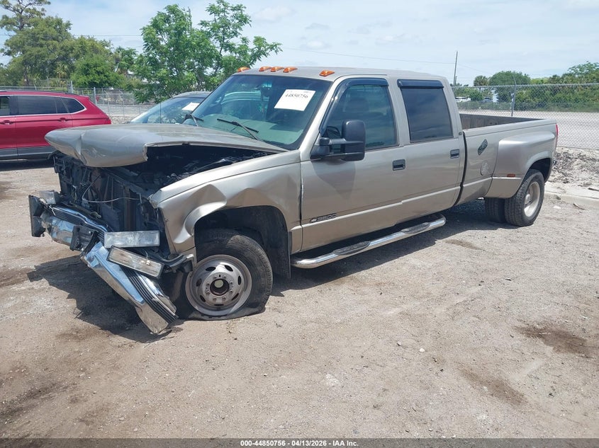2000 Chevrolet C3500