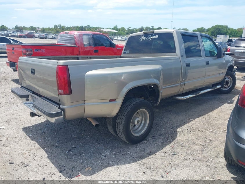 2000 Chevrolet C3500
