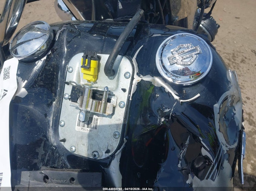 2013 Harley-Davidson Flstn Softail Deluxe VIN: 1HD1JDV17DB025299 Lot: 44850760