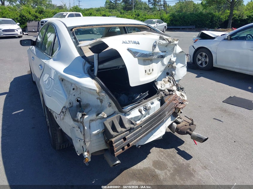 2015 Nissan Altima 2.5 S VIN: 1N4AL3AP7FN395546 Lot: 44850851