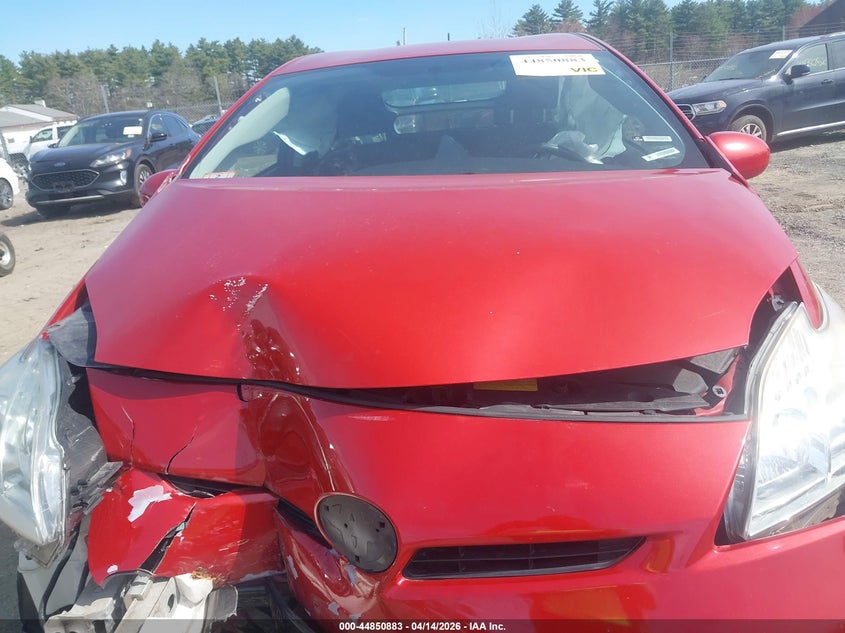 2013 Toyota Prius Two VIN: JTDKN3DU7D1682738 Lot: 44850883