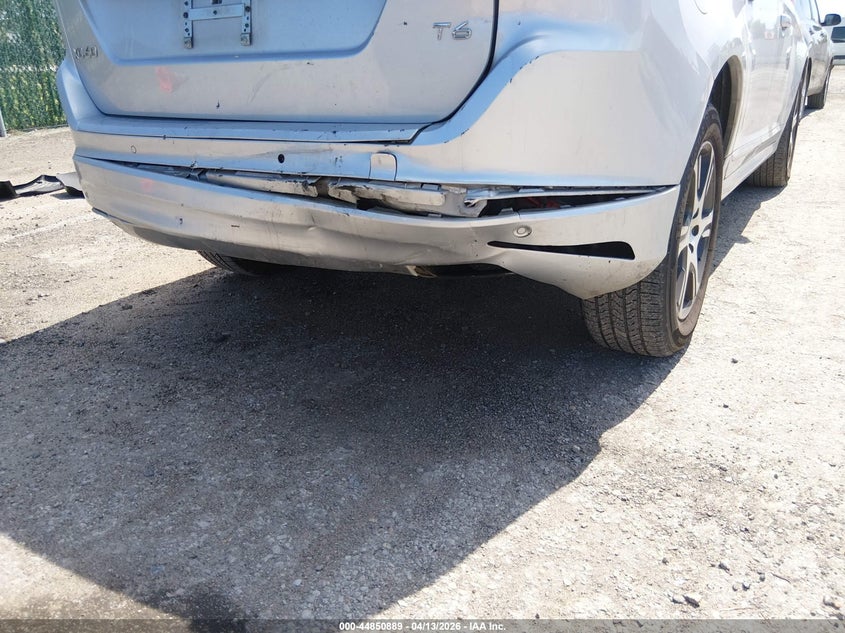 2015 Volvo Xc60 T6 VIN: YV449MDK2F2740248 Lot: 44850889