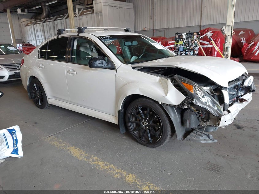 2011 SUBARU LEGACY 2.5I PREM AWP