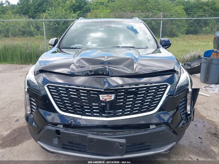 2019 Cadillac Xt4 Premium Luxury VIN: 1GYFZCR40KF217338 Lot: 44850976