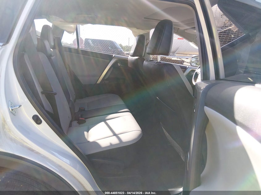 2017 Toyota Rav4 Limited VIN: JTMYFREV8HJ705760 Lot: 44851023