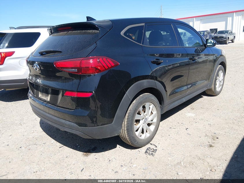 2021 Hyundai Tucson Se