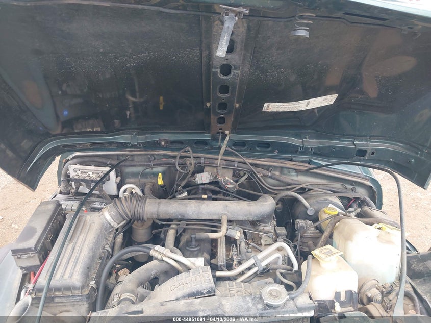 2001 Jeep Wrangler Sport VIN: 1J4FA49S61P335124 Lot: 44851091