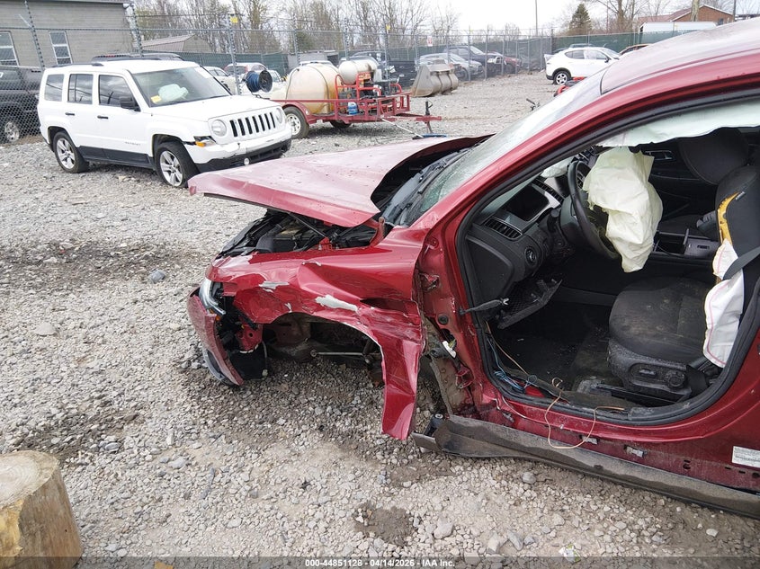 2015 Ford Taurus Sel VIN: 1FAHP2H87FG105547 Lot: 44851128