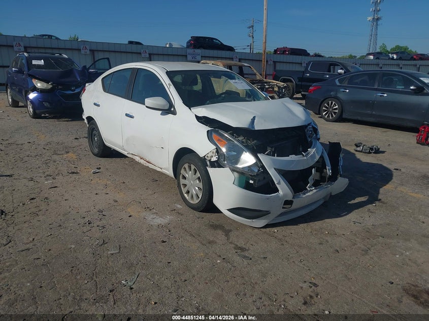 2019 NISSAN VERSA 1.6 SV