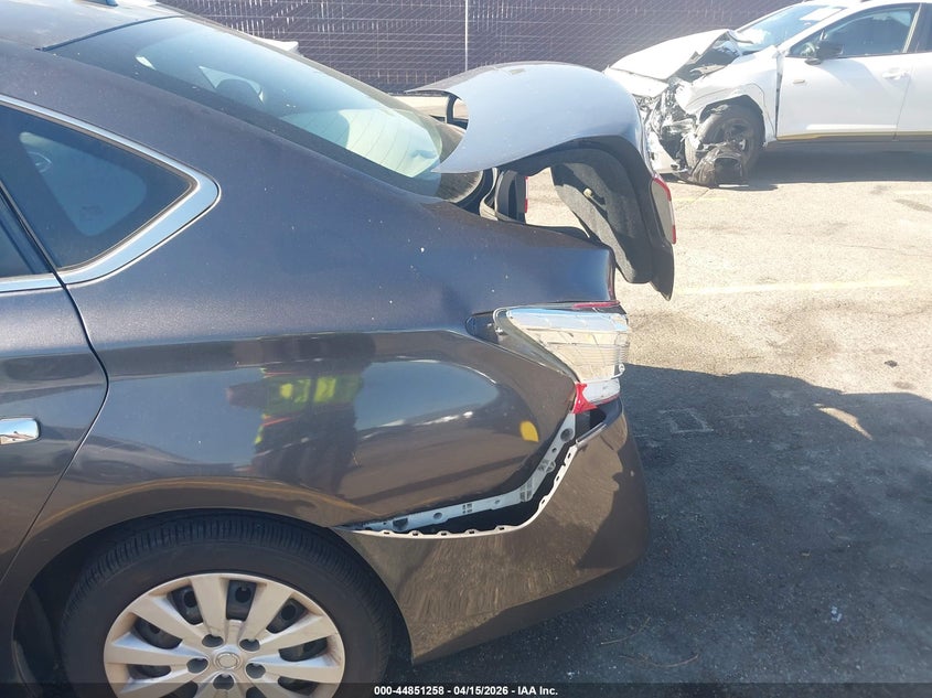 2015 Nissan Sentra Fe+ S/S/Sl/Sr/Sv VIN: 3N1AB7APXFY274231 Lot: 44851258