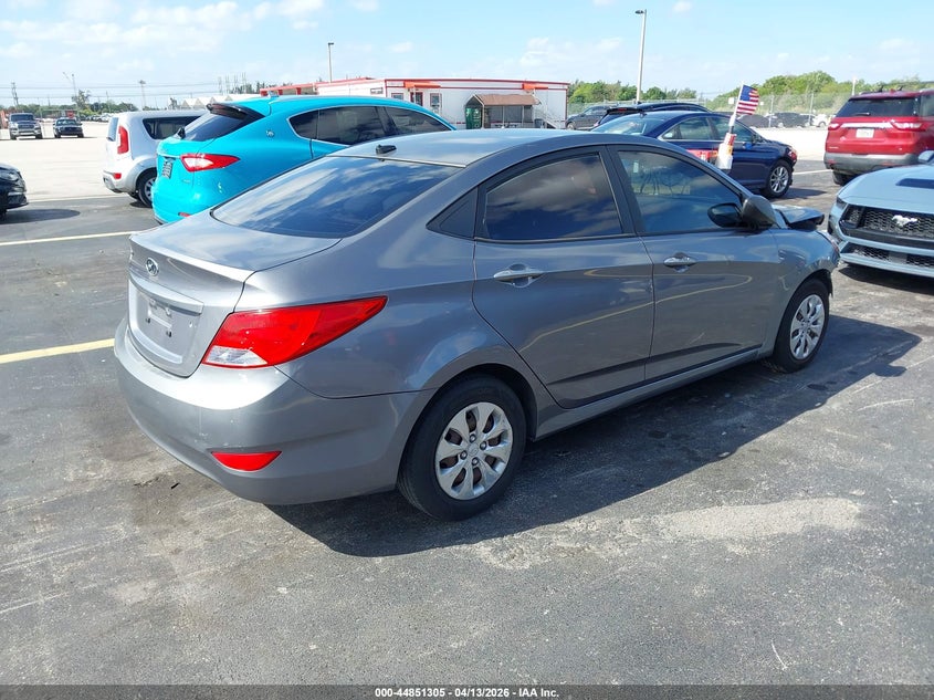 2016 Hyundai Accent Se