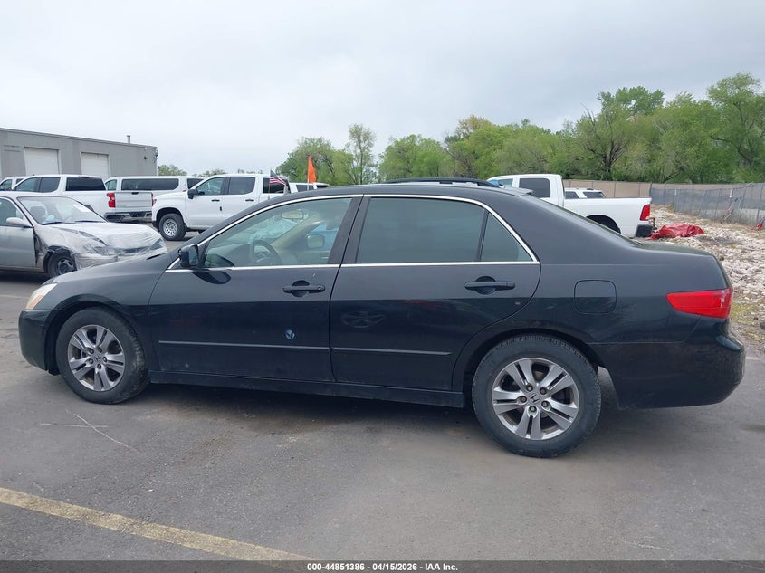 2005 Honda Accord 2.4 Ex VIN: JHMCM56765C003217 Lot: 44851386