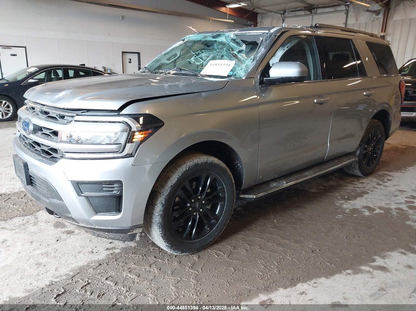 2023 Ford Expedition Xlt 1FMJU1J80PEA25623 photo 1
