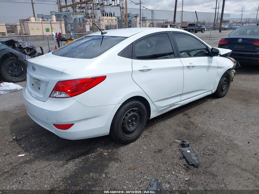 2013 Hyundai Accent Gls